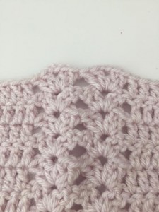 crochet baby blanket - pink.2
